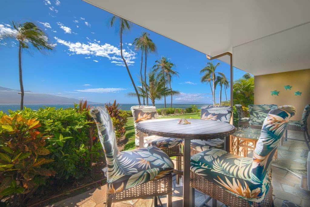 Stunning Maui Direct Ocean Front On The Beach, Walk To Beach From Condo, Watch Turtles, Whales, Ac In All Rooms Ocean View Pool And Spa Wailuku Экстерьер фото