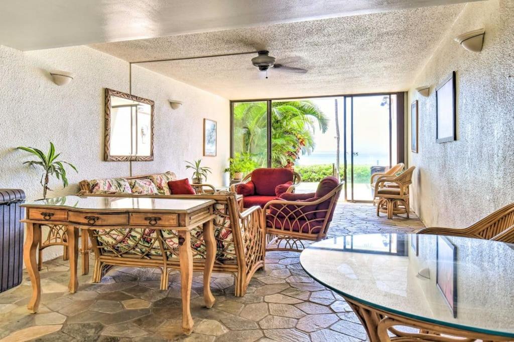 Stunning Maui Direct Ocean Front On The Beach, Walk To Beach From Condo, Watch Turtles, Whales, Ac In All Rooms Ocean View Pool And Spa Wailuku Экстерьер фото
