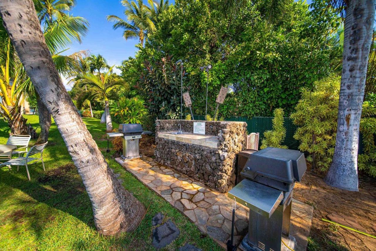 Stunning Maui Direct Ocean Front On The Beach, Walk To Beach From Condo, Watch Turtles, Whales, Ac In All Rooms Ocean View Pool And Spa Wailuku Экстерьер фото